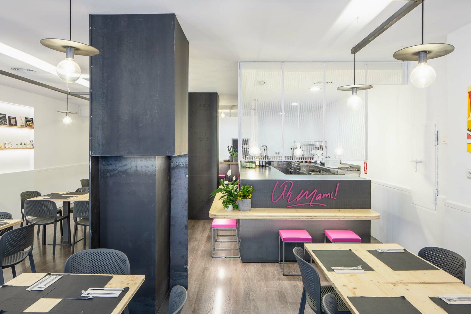 Restaurante Uh-mami!, Zaragoza